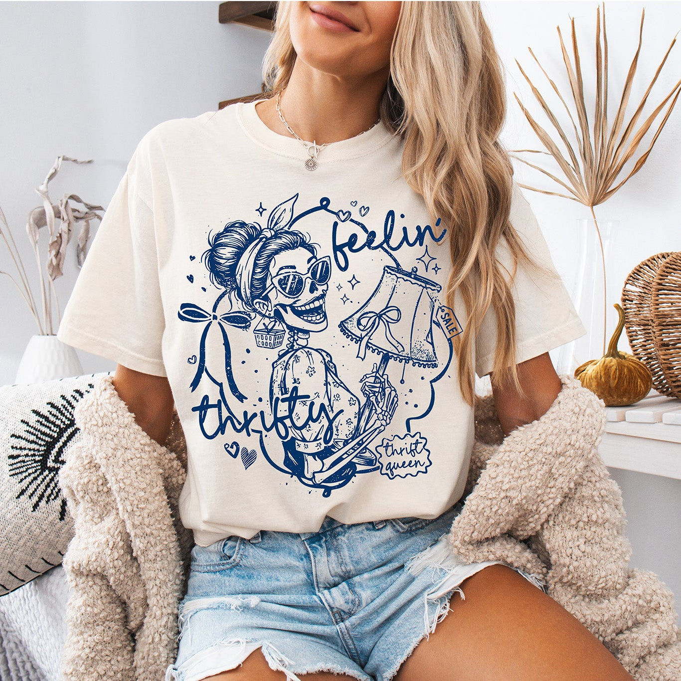 Feelin' Thrifty Skeleton Sweatshirt | Retro Thrift Queen Crewneck | Vintage Style Comfort Colors Pullover